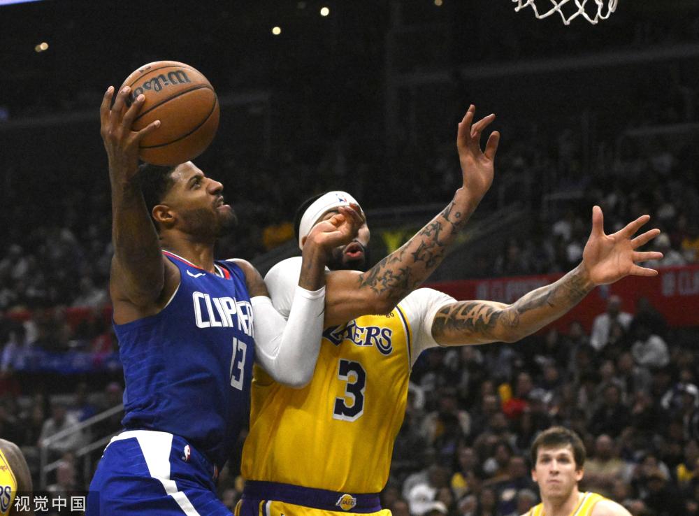 表示不满 表示不满