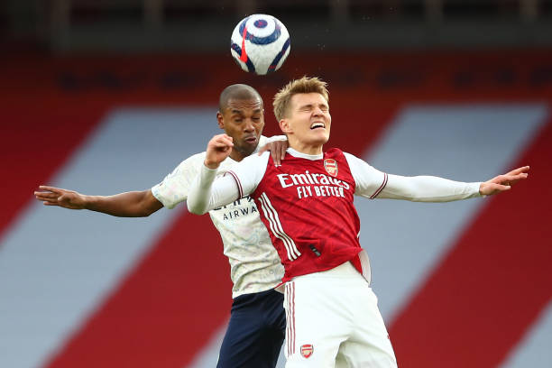 动不仅表现 动不仅表现