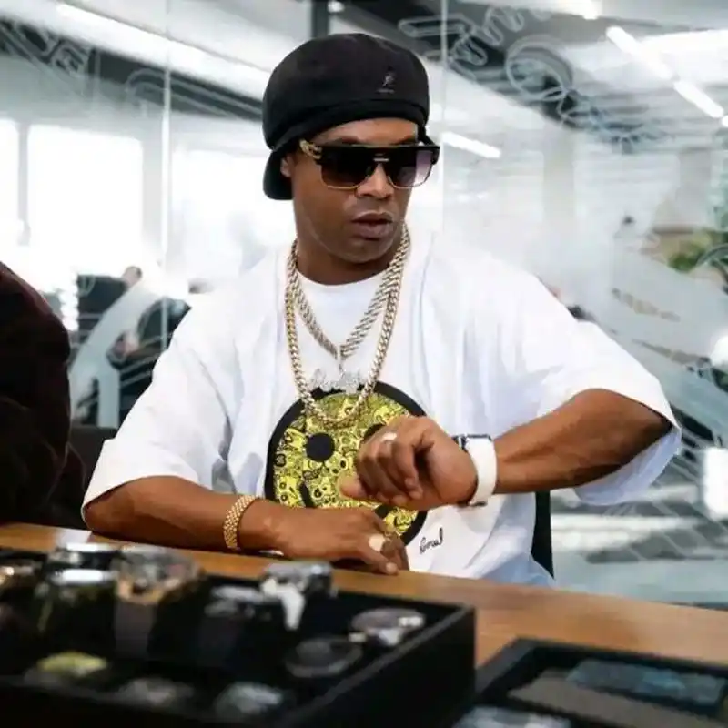 正是此策略 正是此策略