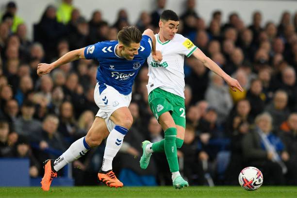 刘泽一用篮 刘泽一用篮